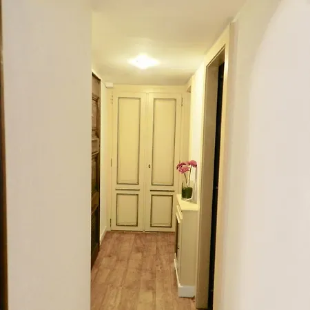 Larem Suites Old Town * Geneva