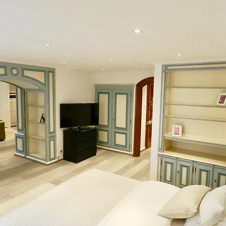 Apartment Larem Suites Old Town Geneva